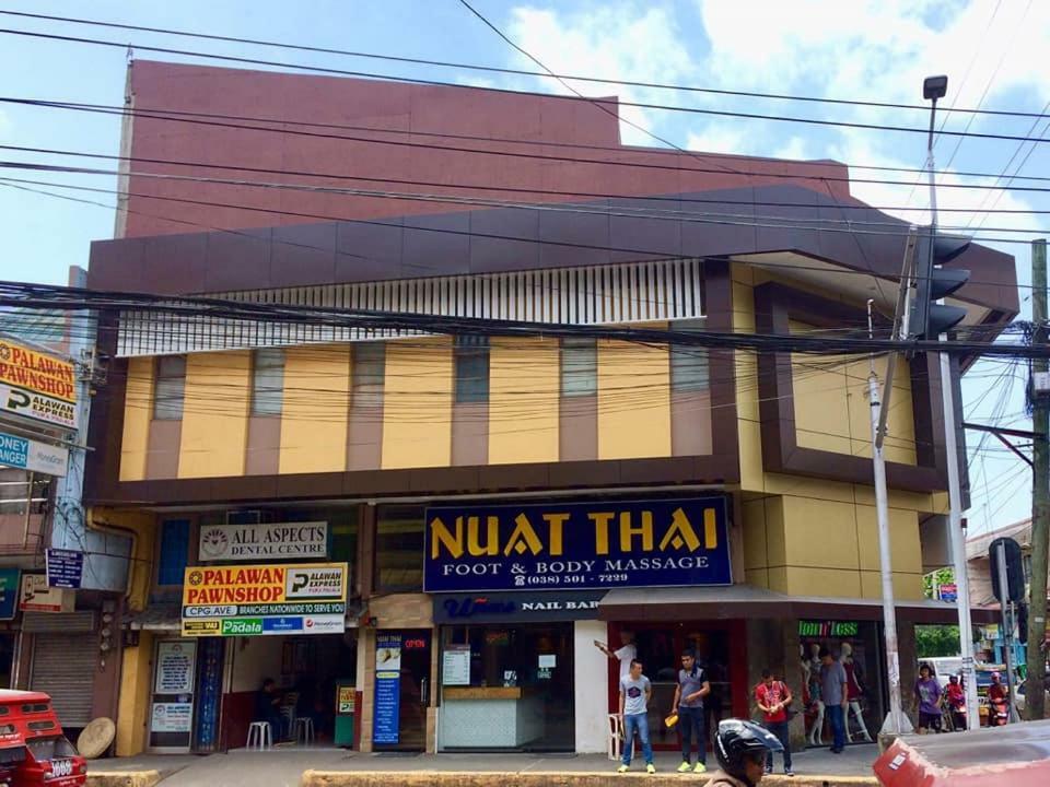 VL Garden Suites Tagbilaran Exterior foto